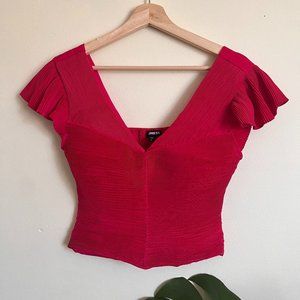 EXPRESS Pleated Flutter Sleeve Cropped Top in Pink